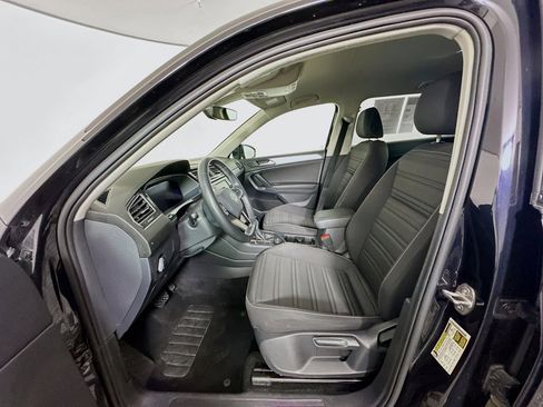 Used 2024 Volkswagen Tiguan S image 13