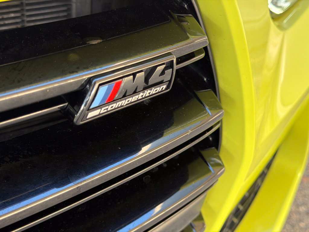 Used 2021 BMW M4 Competition w/ Executive Package RWD image 15