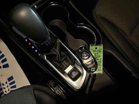 Used 2023 Buick Encore GX Select w/ Sport Touring Package image 40