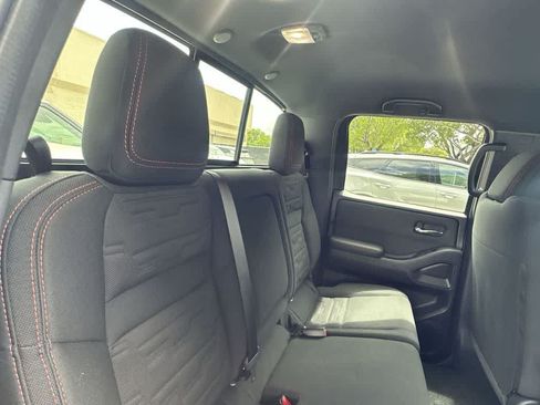 Used 2024 Nissan Frontier Pro-X RWD image 12