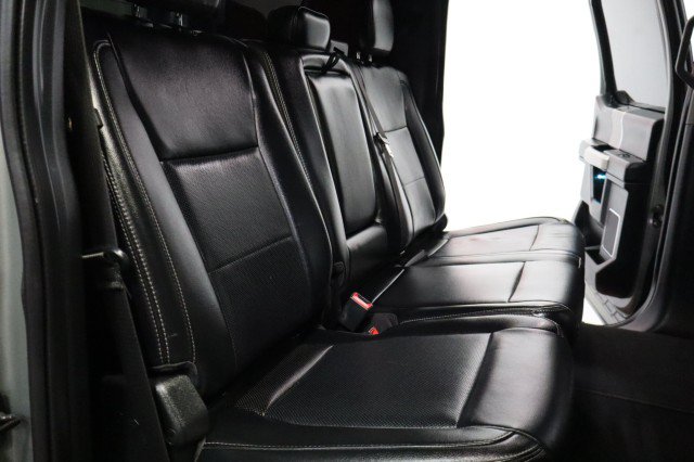 Used 2019 Ford F250 Lariat w/ Lariat Ultimate Package AWD/4WD image 9