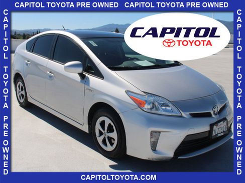 Used 2015 Toyota Prius Three w/ Solar Roof Package FWD image 1