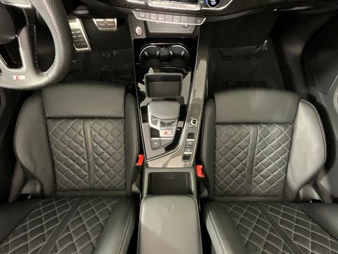 Used 2022 Audi S5 Premium image 16