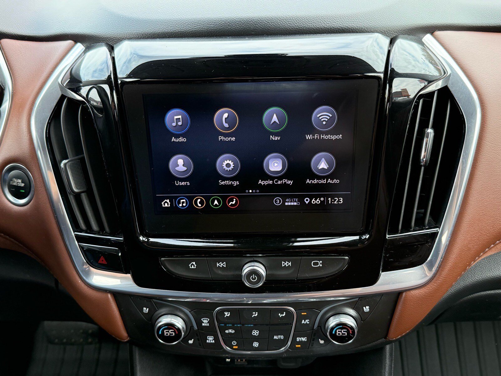 Used 2020 Chevrolet Traverse High Country FWD image 18