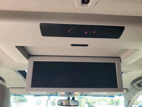Used 2017 Toyota Sienna Limited Premium w/ Advanced Technology Package FWD image 29