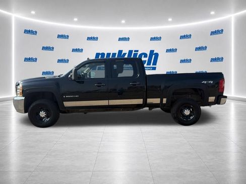Used 2007 Chevrolet Silverado 2500 LT w/ 1LT Convenience Package AWD/4WD image 8