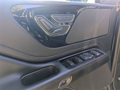 Certified 2023 Lincoln Aviator 2WD image 21