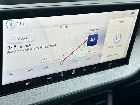 New 2025 Ford Maverick XLT image 17