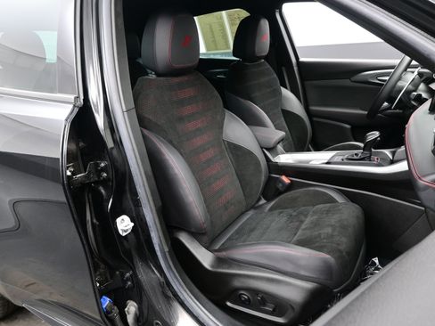 Used 2024 Dodge Hornet R/T w/ Track Pack image 14