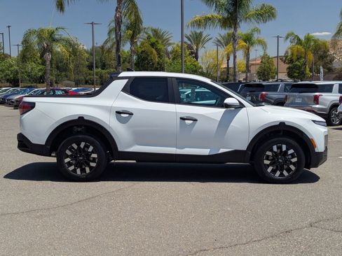 New 2025 Hyundai Santa Cruz SE image 7