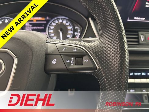 Used 2022 Audi SQ5 Premium image 28