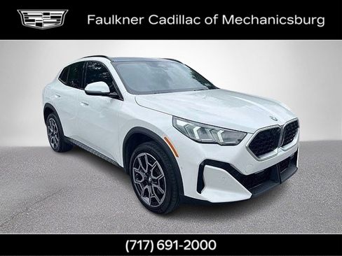 Used 2024 BMW X2 xDrive28i w/ Premium Package AWD/4WD image 4