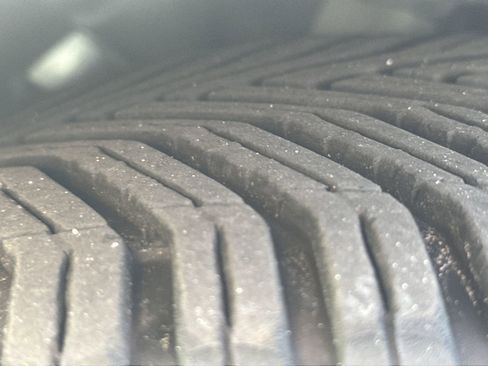 Used 2015 Mercedes-Benz E 350 Sedan image 12