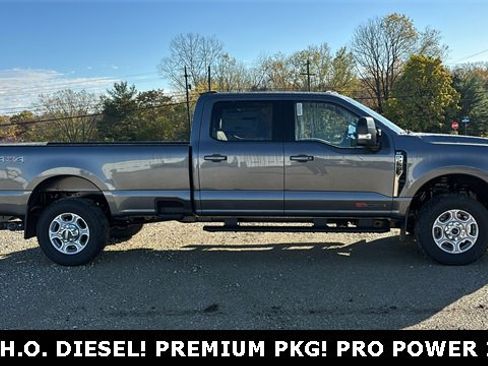 New 2026 Ford F250 XLT w/ XLT Premium Package image 30