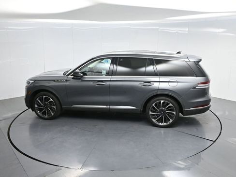 Used 2023 Lincoln Aviator Reserve w/ Equipment Group 201A AWD/4WD image 51