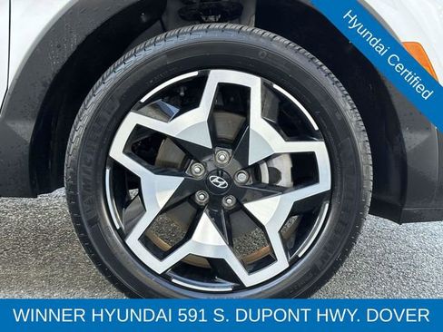 Certified 2024 Hyundai Santa Cruz Limited image 9