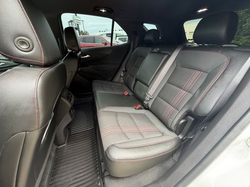 Used 2024 Chevrolet Equinox RS FWD image 25