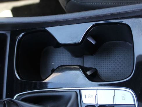 Used 2025 Hyundai Tucson SEL FWD image 19