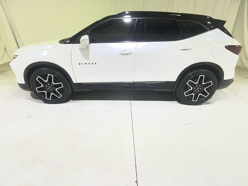 Certified 2023 Chevrolet Blazer RS w/ Driver Confidence II Package AWD/4WD image 7