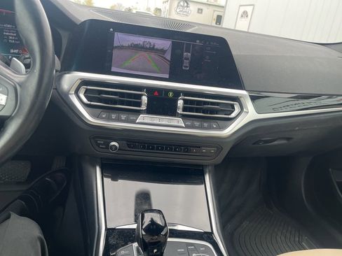 Used 2022 BMW 230i Coupe w/ Premium Package 2 image 19