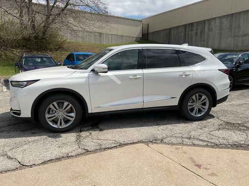 New 2026 Acura MDX SH-AWD image 4