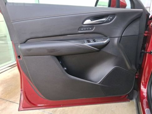 Certified 2023 Cadillac XT4 Sport w/ Enhanced Visibility Package image 13