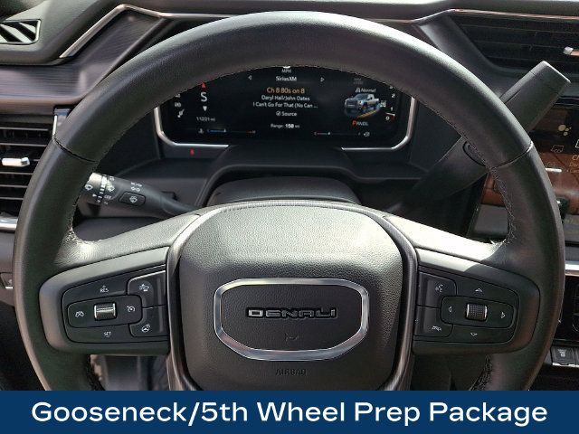 Used 2026 GMC Sierra 2500 Denali Ultimate AWD/4WD image 4