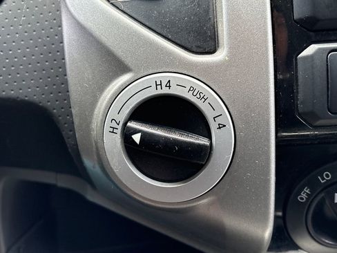 Used 2012 Toyota Tacoma 4x4 Double Cab image 19