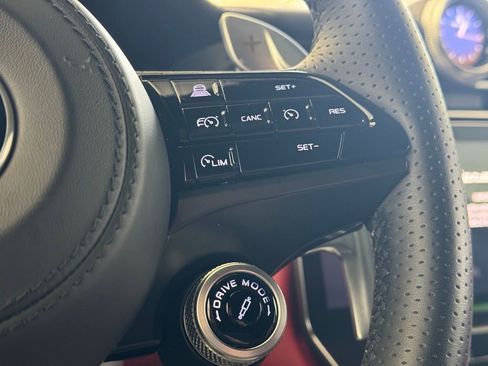 Used 2024 Maserati Grecale Trofeo image 24