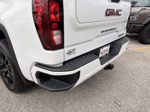 Used 2024 GMC Sierra 1500 Elevation AWD/4WD image 8