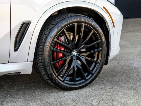 Used 2022 BMW X5 sDrive40i w/ M Sport Package RWD image 64