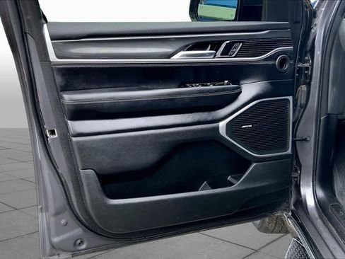 Used 2022 Jeep Wagoneer Series I RWD image 21