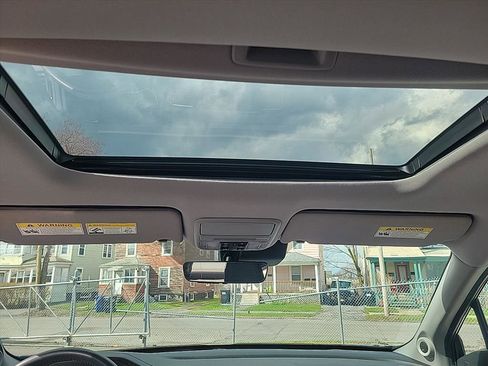 Used 2021 Honda Pilot Special Edition image 12