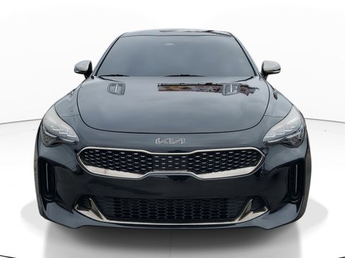 Used 2022 Kia Stinger GT-Line image 2
