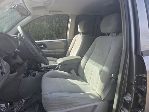 Used 2006 Chevrolet TrailBlazer LS AWD/4WD image 11