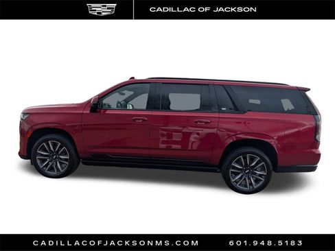 Used 2023 Cadillac Escalade ESV Sport Platinum image 8