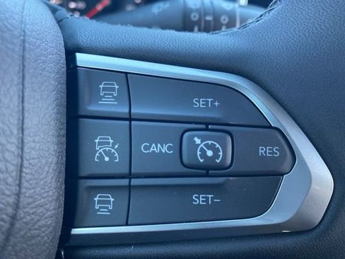 New 2026 Jeep Compass Limited image 29