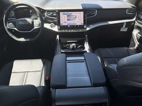 New 2026 Jeep Grand Wagoneer L Limited image 26