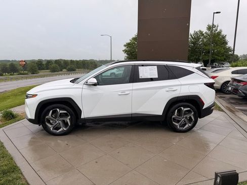 Used 2023 Hyundai Tucson Limited w/ Cargo Package FWD image 2