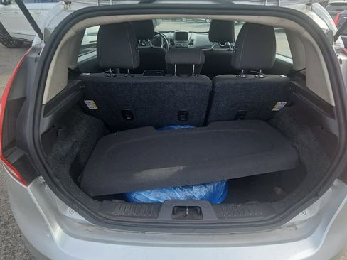 Used 2016 Ford Fiesta SE w/ Equipment Group 201A FWD image 9