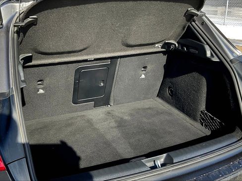 Used 2019 Mercedes-Benz GLA 250 4MATIC image 18