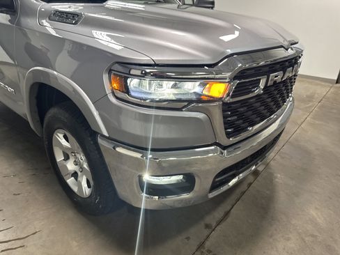 Used 2025 RAM 1500 Big Horn AWD/4WD image 37