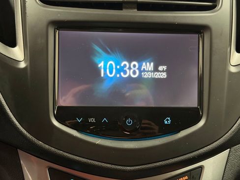 Used 2015 Chevrolet Trax LT w/ LT Plus Package image 29