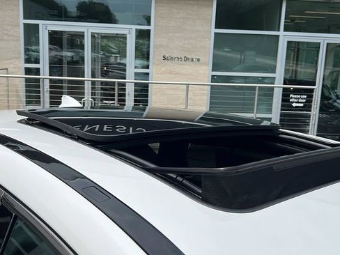 New 2026 Genesis GV80 3.5T e-SC image 17