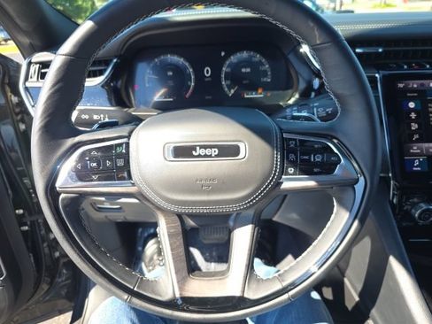 Used 2023 Jeep Grand Cherokee Overland w/ Adv Protech Group III AWD/4WD image 23