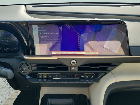 New 2026 Toyota Crown AWD/4WD image 14