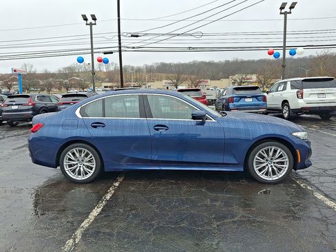 Used 2024 BMW 330i xDrive Sedan AWD/4WD image 18
