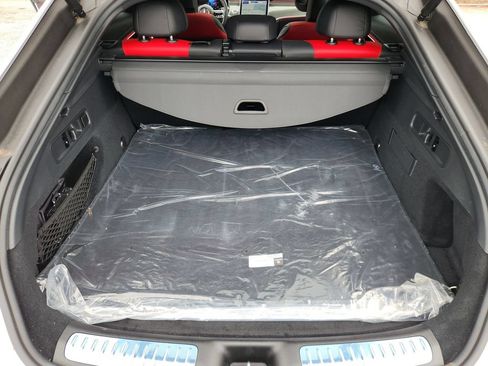 Used 2024 Mercedes-Benz GLC 300 4MATIC image 14