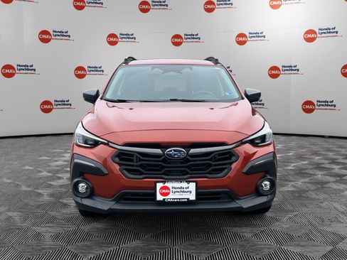 Used 2024 Subaru Crosstrek 2.5i Limited AWD/4WD image 8