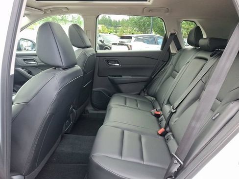 New 2026 Nissan Rogue Dark Armor FWD image 9